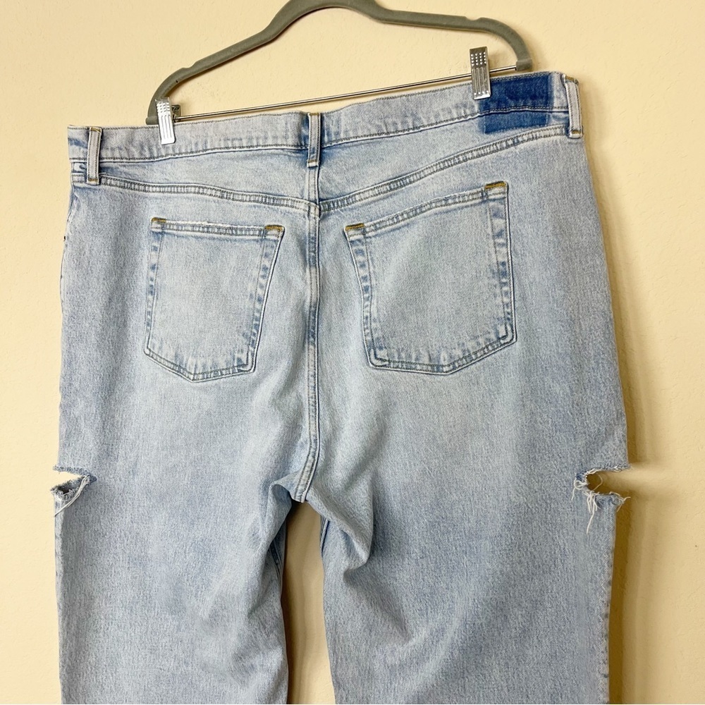 Abercrombie‎ & Fitch The Dad High Rise Thigh Cutout Jeans - Picture 11 of 14